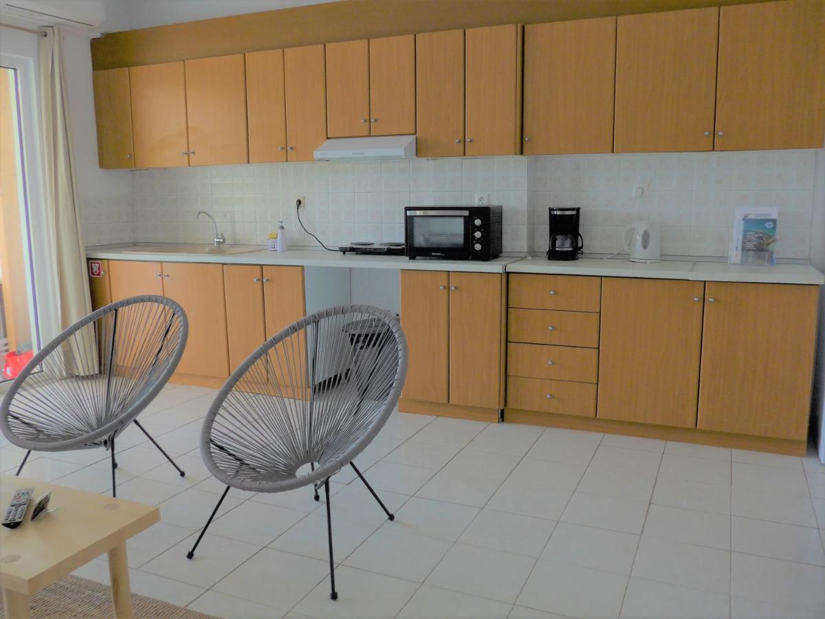 Kalamaki Plaza Apartments Екстер'єр фото